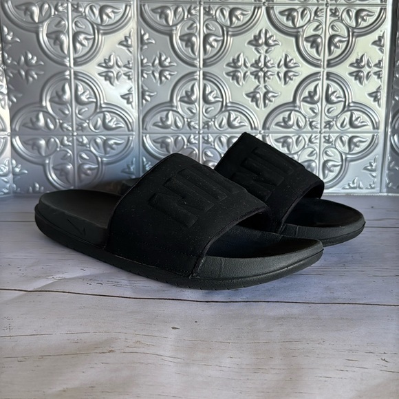 Nike Shoes - Nike Off Court Slides